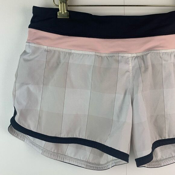 Lululemon Women Groovy Run Short Gingham Gray Pink Black Size 8 Training Running - Picture 2 of 8